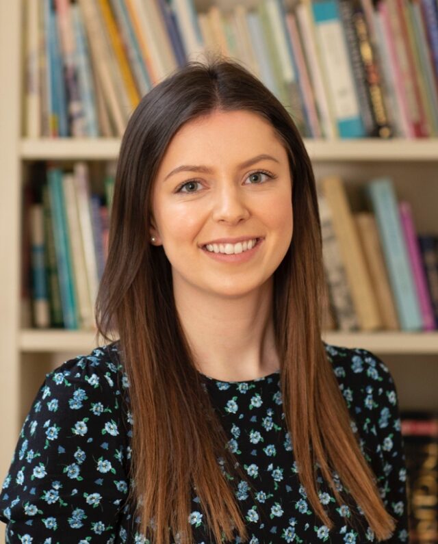 Lucie McDermott headshot