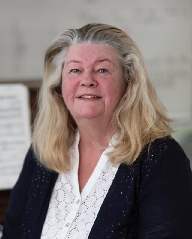 Sharon Lloyd headshot