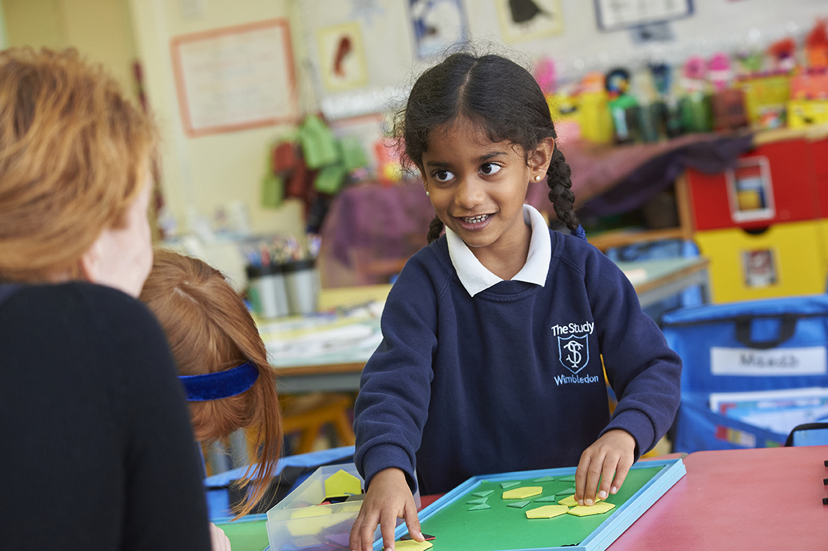 Reception pupil using shapes